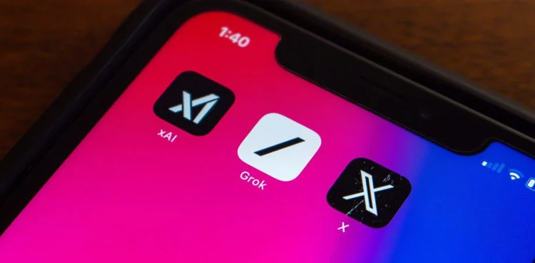 different apps shown in mobile