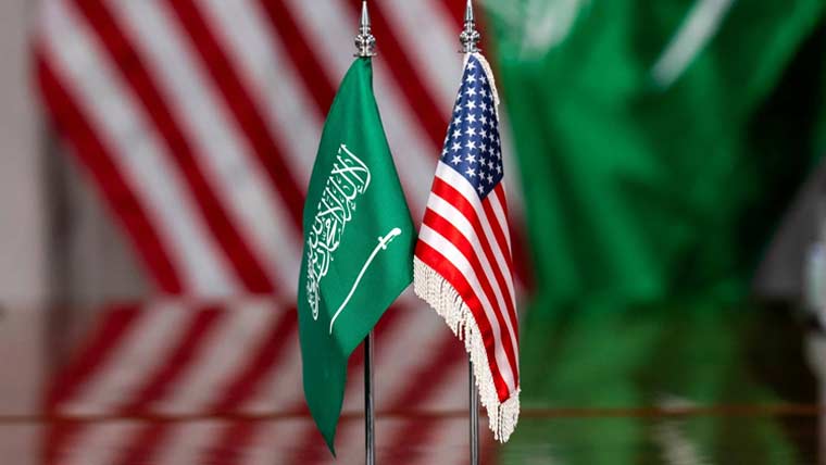 Mini flags of US and Saudia